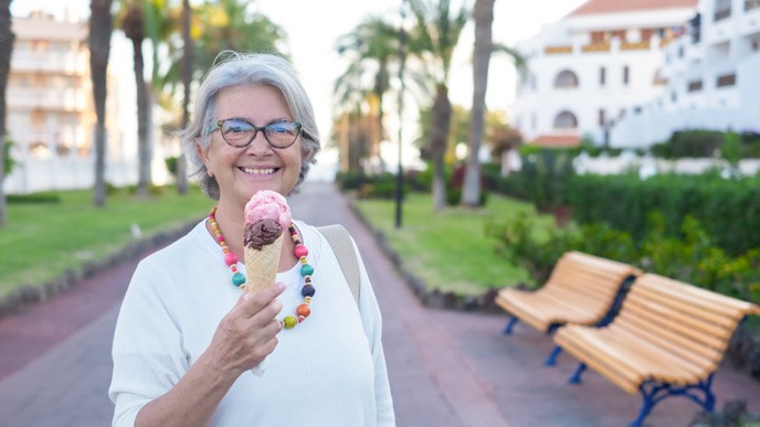 103126_salud-dental-en-verano-evitar-urgencias-y-cuidar-nuestra-sonrisa.jpg